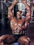 Triceps-extensions-ronnie-coleman-trenirovka